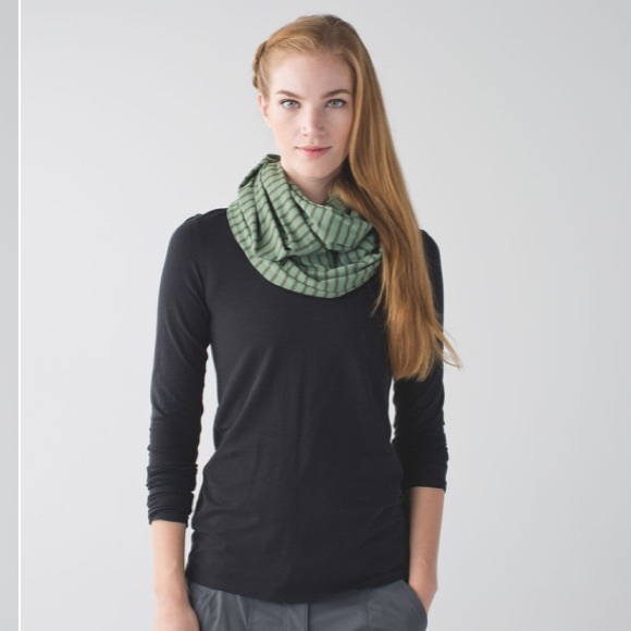 Lululemon Vinyasa Scarf *Rulu Deenie Stripe Desert Olive Fatigue Green - Picture 3 of 6